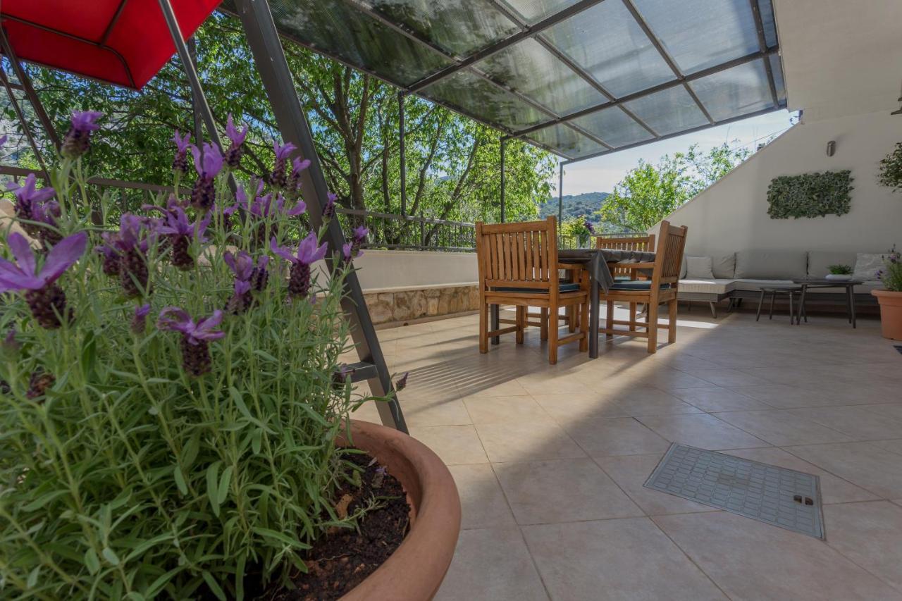 Mamma Mia Apartments-City Center Hvar Town Esterno foto
