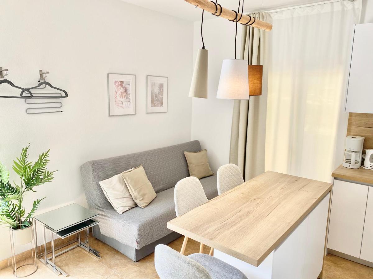 Mamma Mia Apartments-City Center Hvar Town Esterno foto