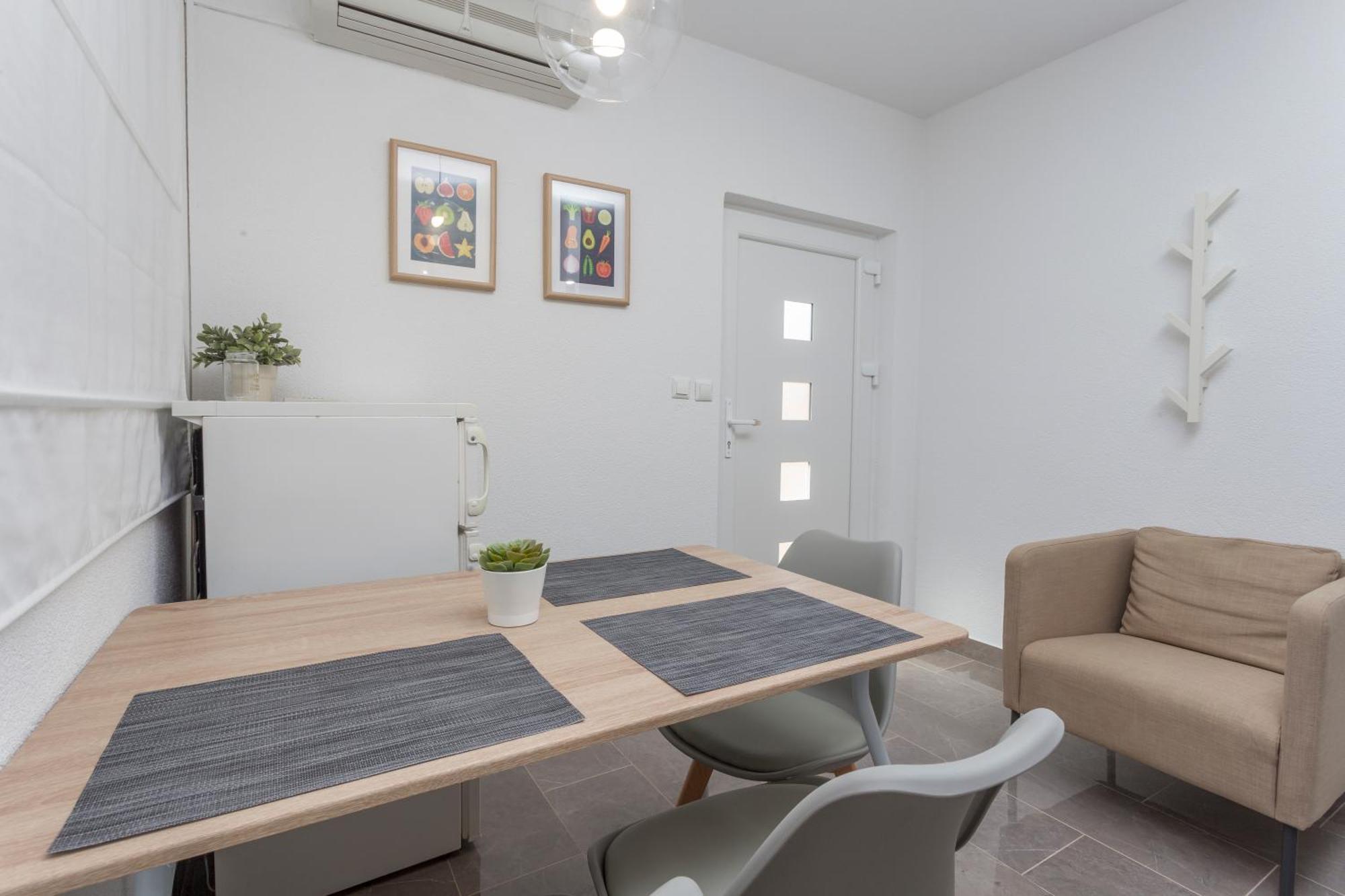 Mamma Mia Apartments-City Center Hvar Town Esterno foto