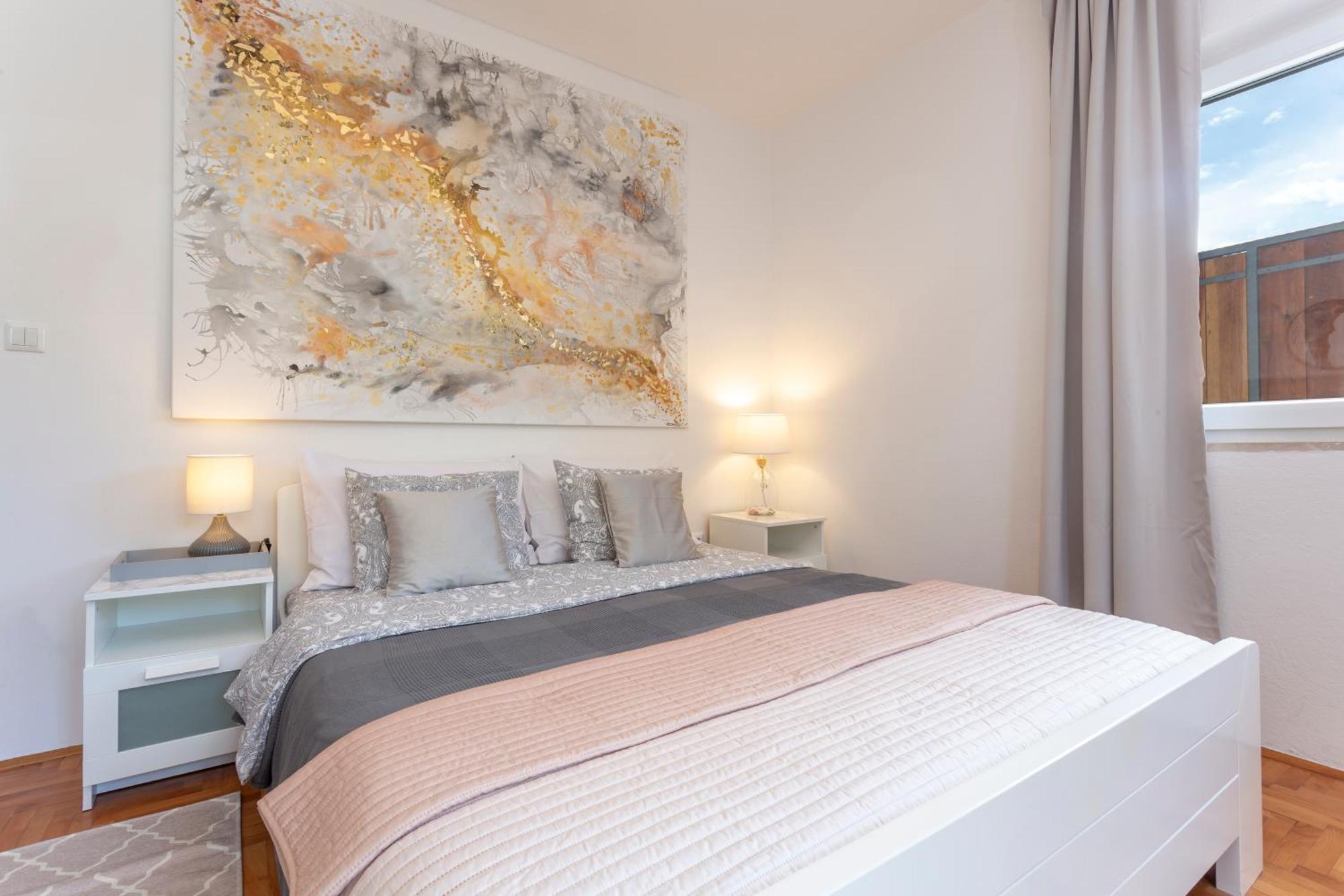 Mamma Mia Apartments-City Center Hvar Town Esterno foto