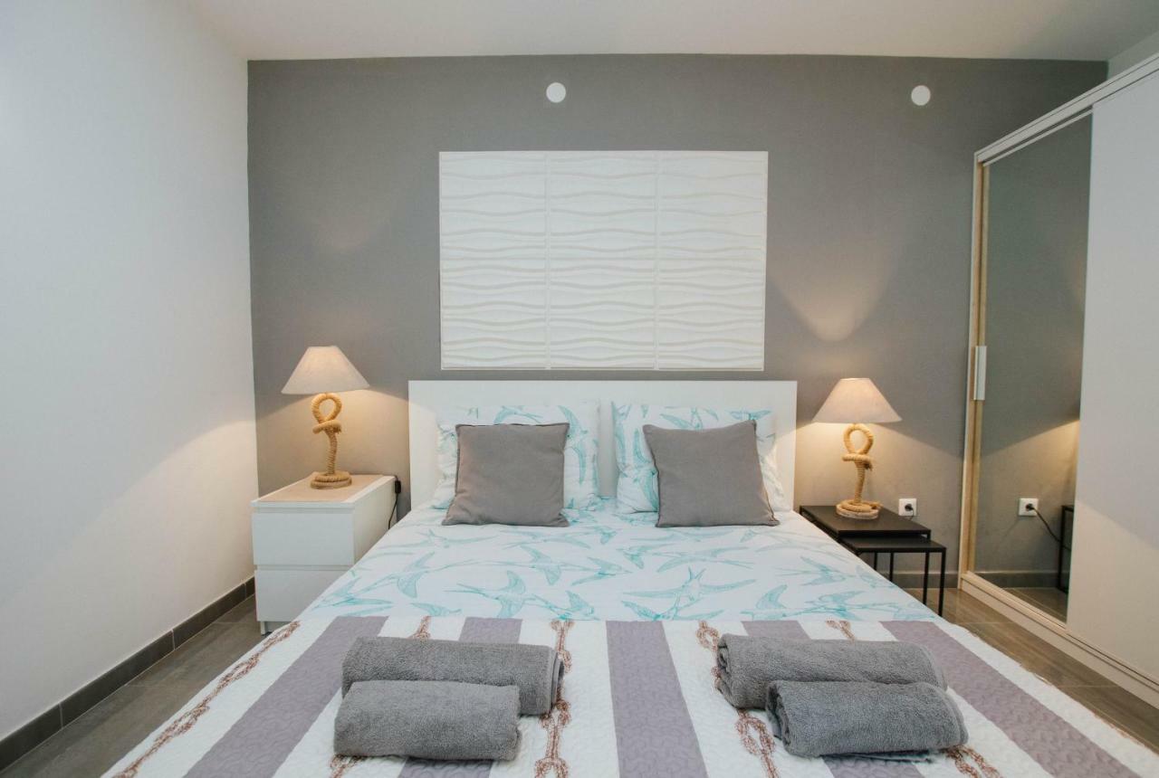 Mamma Mia Apartments-City Center Hvar Town Esterno foto