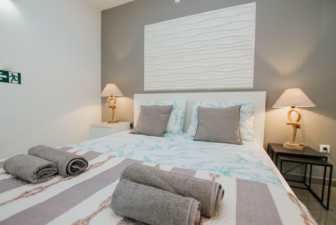 Mamma Mia Apartments-City Center Hvar Town Esterno foto